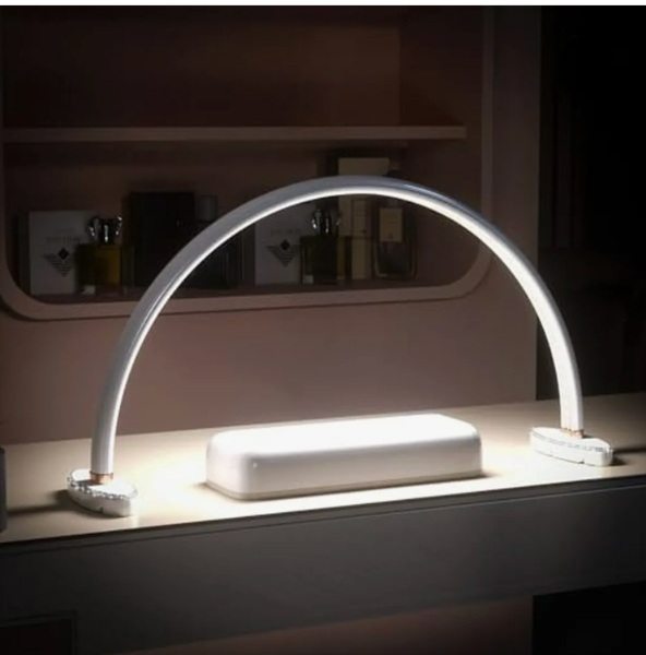 LY-803 - LUZ MEDIA LUNA 73 CM PARA MANICURA Y EXTENSIONES DE PESTAÑAS